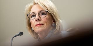 Margaret Beardsley's Instagram, Twitter & Facebook