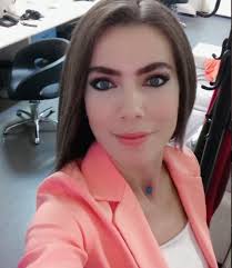 Gurbet Ece Zorba Kimdir? Kaç Yaşında? Boyu? Evli mi?