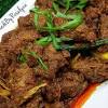 Ayam percik sebenarnya bererti ayam tersebut akan dipercikkan dengan kuah percik ketika ia dibakar atas pemanggang arang. 1