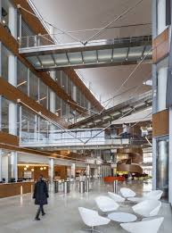 Inside Glaxosmithkline S Sustainable And Healthy Philadelphia Offices Office Snapshots Atrium Design Commercial And Office Architecture Architecture