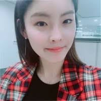 Lena Park”님의 프로필 90+