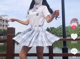 漫展被指打擦边球，二次元彻底被带偏，网友：JK圈有哪个是正经的_文化