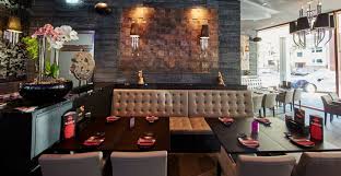 Terveydenhuollon ammattilaiset ovat kirjoittaneet ja koonneet diabetesta kokevan tiedon sähköiseen muotoon. Start