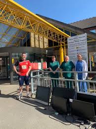 At computer recycling, we take pride in our role as responsible recyclers and handle protecting your privacy with great care. A1 Computer Recycling Wales Home Facebook