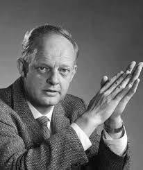 Carmichael House — West Coast Modern