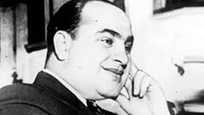 Al Capone kimdir, kaç yaşında öldü? Ünlü mafya babası Al Capone'un eşyaları  açık artırmaya çıktı!