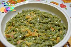 I gnocchetti tirolesi, gli spatzle, sono un primo piatto molto ricco e sostanzioso tipico del tirolo e della germania. Come Condire Gli Spatzle Una Mamma In Cucina