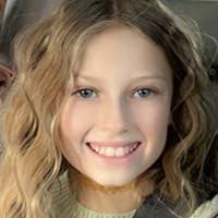 Best Friends, Bikinis, and Other Summer Catastrophes by Kristi Wientge