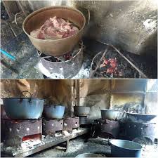 We were hungry, and then. Warung Rampal Di Kawasan Militer Yang Terkenal Dengan Rawonnya Halaman All Kompasiana Com