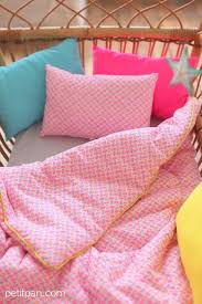 Edredon Et Coussins Bebe Petit Pan Deco Chambre Enfant Chambre Bebe Couture Pour Bebe
