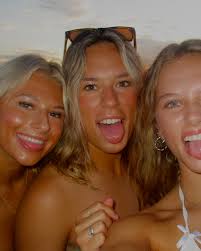 ava 🐆🪩⚡️🎧