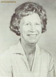 Elva Hunt's Instagram, Twitter & Facebook