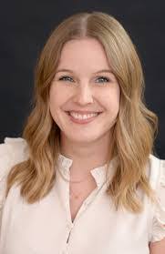 Heather Regan's Instagram, Twitter & Facebook