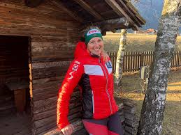 Simon eder beschreibt trainingspartnerin lisa hauser. Ksc Mitglied Lisa Hauser