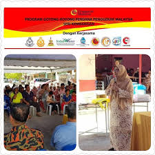 Ketua umum kamar dagang dan industri (kadin) indonesia rosan roeslani mengatakan biaya tersebut digunakan untuk dua dosis penyuntikan vaksin. Added By Rncateringofficial Instagram Post Beyond Your Expectations Hari Ini Rn Catering Bersama Sama Di Dalam Program Gotong Royong Perdana Penggerak Malaysia Turut Hadir Dr Siti Mariah Yb Dun Seri