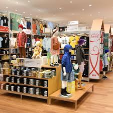 Uniqlo to host special global exhibition in london. Uniqlo Malaysia Opens 1st Megastore Today And Behold The Crowd
