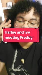 Harley and Ivy meeting Freddy, for @Gin Barrick . . . #horrorhouse #slasher  #freddykrueger #dccomics #harleyquinn #harleenquinzel #pamelaisley  #poisonivy #skit