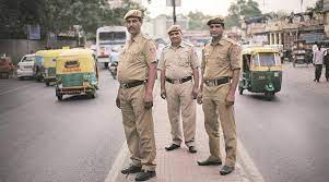 Delhi police constable eligibility criteria, application fee, selection process, salary, syllabus & exam pattern, last date to apply and how to apply online form details check here… Delhi Police Jobs Sarkari Result Delhi Police Recruitment For 5846 Posts How To Apply Eligibility