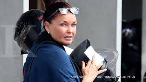 Official facebook group of the expendable project. Sabtu Schapelle Corby Akan Dideportasi Ke Aussie