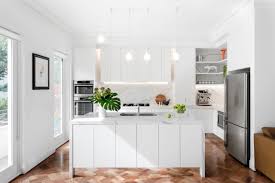 The short ends are used to allocate space with a long end. 7 Design Ideas To Ace Your Kitchen Island Storage Houzz Au