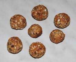 Hundekekse Mit Apfel Thunfisch Oder Honig Die Rezepte Findet Ihr Hier Http Www Unsere Beagle Welt De Rezepte Html Hunde Kuchen Hundekekse Hundekuchen
