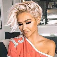 36 Gorgeous And Glamorous Short Hairstyles For Thick Hair Short Textured Hair Thick Hair Styles Chic Short Haircuts