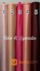 Jenis katun supernova memiliki karakteristik bahan yang dingin, lembut, halus, serta tergolong bahan yang ringan. Bahan Satin Silk Rosella Kain Satin Puring Per Meter Kab Karawang Jualo