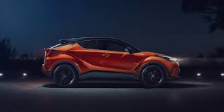The worst part of it all is that they market it as a sporty crossover. Toyota Gives The Ch R Two Hybrid Options Electrive Com