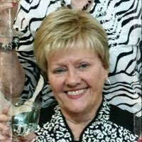 Sandra Hussey's Instagram, Twitter & Facebook