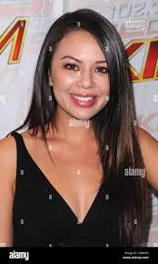 Simone Parrish's Instagram, Twitter & Facebook