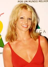 Britney jean spears (born december 2, 1981) is an american singer, songwriter, dancer, and actress. Remember In 2000 When Britney Spears Was Totally Obsessed With This One Accessory Hellogiggles