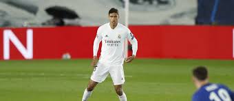 Follow for the latest man united transfer rumours and breaking news throughout the day. Fabrizio Romano Delivers The Latest On Manchester United Target Raphael Varane Man United News Transfer News The Peoples Person