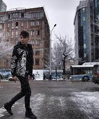 'alem' батырхан маликов, 'zaq' дулат мухаметкалиев, 'a.z' азамат зенкаев, 'bala' данияр кулумшин, 'ace' азамат ашмакын. Daniyar Kulumshin V Instagram Arhiv Xciii Ix Xxviii Ninetyone Erekshe 3 In One Punk Fashion