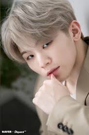 See more ideas about seventeen woozi, woozi, seventeen. Adoring Seventeen On Twitter Seventeen Woozi Woozi Seventeen Kpop