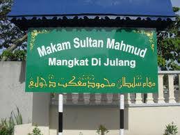 The admiral was doing his duty to the sultan and country trying to wipe piracy. Sultan Melaka Mangkat Dijulang