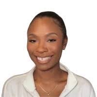 Kierra Shay's Instagram, Twitter & Facebook