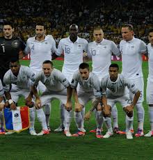 L'équipe d'espagne de football (en espagnol : Euro 2012 Les Critiques Envers L Equipe De France Sont Elles Justifiees Marie Claire