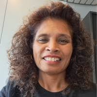 100+ perfiles de «Sinay»