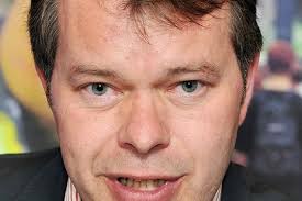 Detective keeps job after blunders