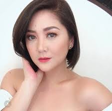 Ariel Ruano's Instagram, Twitter & Facebook