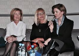 Jako przyjaciółka anny na przyjęciu panieńskim · wódeczka i panienki. Joanna Mucha Ze Mna Na Zdjeciu Barbara Bursztynowicz Anna Oles Borucka Facebook