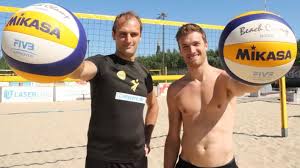 Du wolltest schon immer mal wissen, wie groß der typ mit den langen armen, der am wochenende im finale stand, wirklich ist? Aus Konkurrenten Werden Partner Westphal Und Kessel Bilden Beach Volleyball Team Rbb24