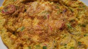 Campur semua bahan dan bumbu halus aduk rata. Tips Telur Dadar Gebu Dan Sedap Mesti Di Cuba Youtube
