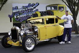 12 Graffiti Classic At Mchenry Village Ideas Modesto Mchenry Classic Cars