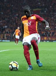 Aslanlar, duvar kağıtları ve iphone arkaplanları hakkında daha fazla fikir görün. Hd Wallpaper Galatasaray Fans Football Badou N Diaye Sport Team Sport Wallpaper Flare
