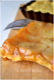 Un Amour De Recettes Tarte Tatin Banane Et Caramel Au Beurre Sale Recette Cuisine Et Boissons Tarte Tatin