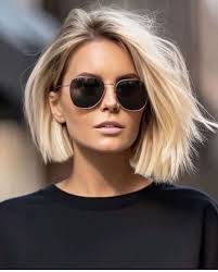 Deana Perkins's Instagram, Twitter & Facebook