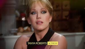 Tanya Ray's Instagram, Twitter & Facebook