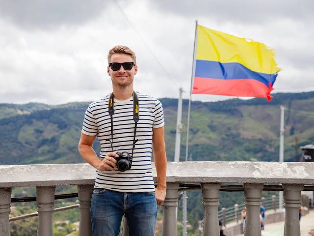 Solo Travel In Your 30s – here's 5 alternatives to staying home