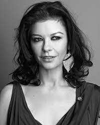 Fanny Oneill's Instagram, Twitter & Facebook